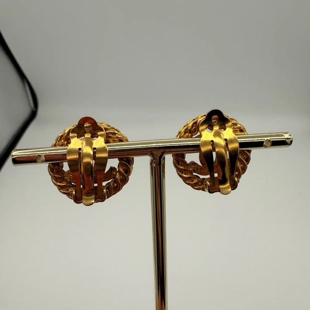 Chanel Gold Interlocking Clip Earrings - Picture 3 of 7